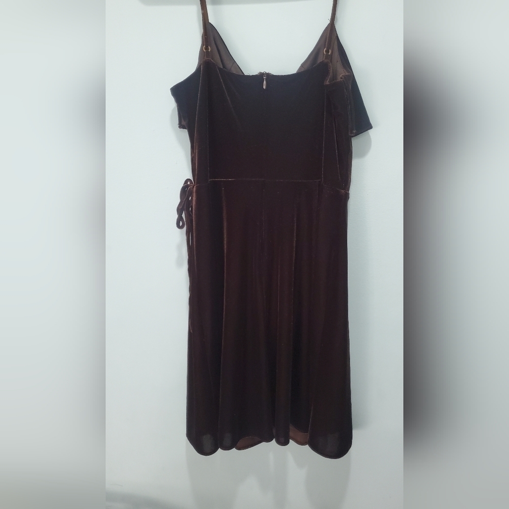 Bailey 44 velvet Princess Chocolate Brown wrap dress Size Medium - Picture 7 of 10